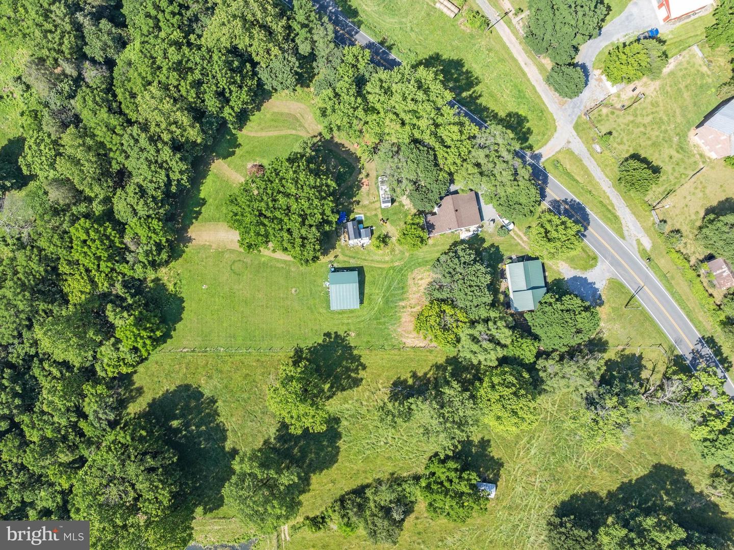 3416 E POINT RD, ELKTON, Virginia 22827, 3 Bedrooms Bedrooms, ,1 BathroomBathrooms,Residential,For sale,3416 E POINT RD,VARO2002396 MLS # VARO2002396