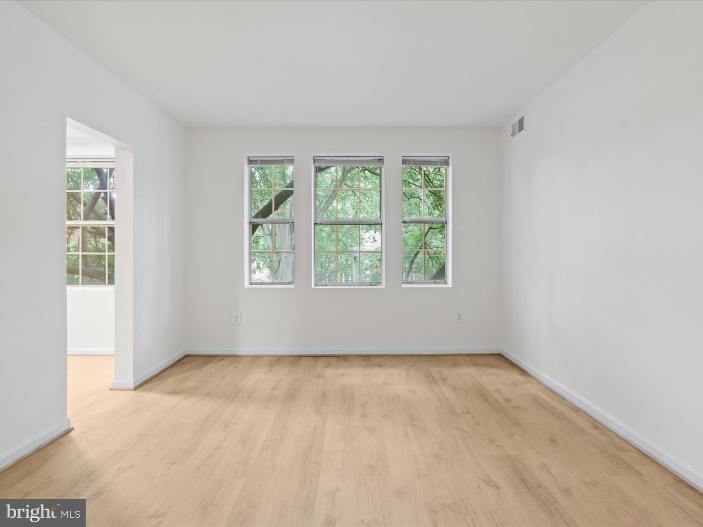 1801 KEY BLVD #10501, ARLINGTON, Virginia 22201, 2 Bedrooms Bedrooms, ,1 BathroomBathrooms,Residential,For sale,1801 KEY BLVD #10501,VAAR2059802 MLS # VAAR2059802