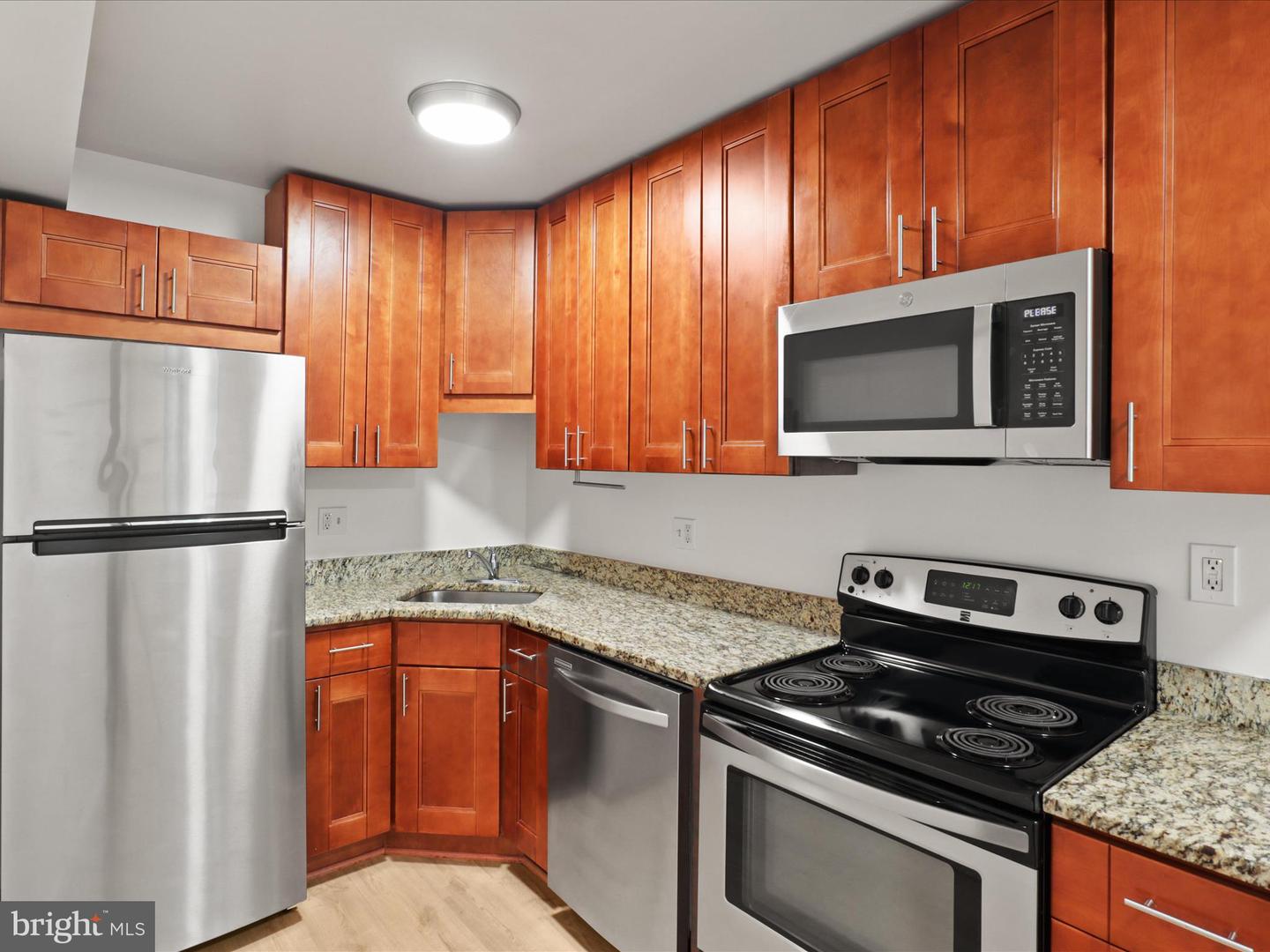 1801 KEY BLVD #10501, ARLINGTON, Virginia 22201, 2 Bedrooms Bedrooms, ,1 BathroomBathrooms,Residential,For sale,1801 KEY BLVD #10501,VAAR2059802 MLS # VAAR2059802
