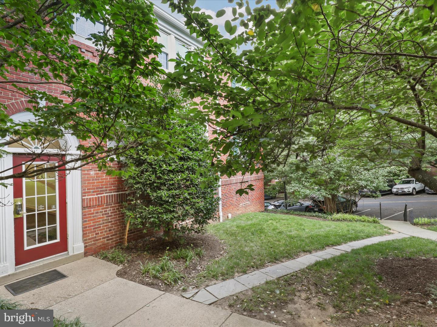 1801 KEY BLVD #10501, ARLINGTON, Virginia 22201, 2 Bedrooms Bedrooms, ,1 BathroomBathrooms,Residential,For sale,1801 KEY BLVD #10501,VAAR2059802 MLS # VAAR2059802