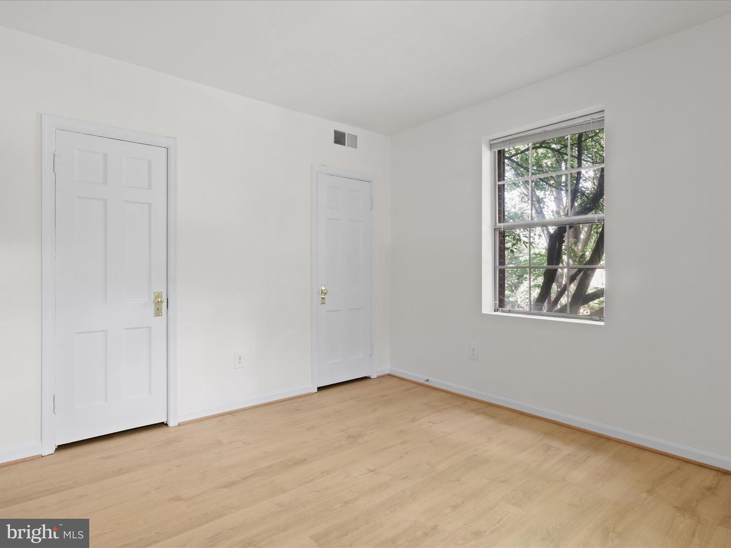 1801 KEY BLVD #10501, ARLINGTON, Virginia 22201, 2 Bedrooms Bedrooms, ,1 BathroomBathrooms,Residential,For sale,1801 KEY BLVD #10501,VAAR2059802 MLS # VAAR2059802