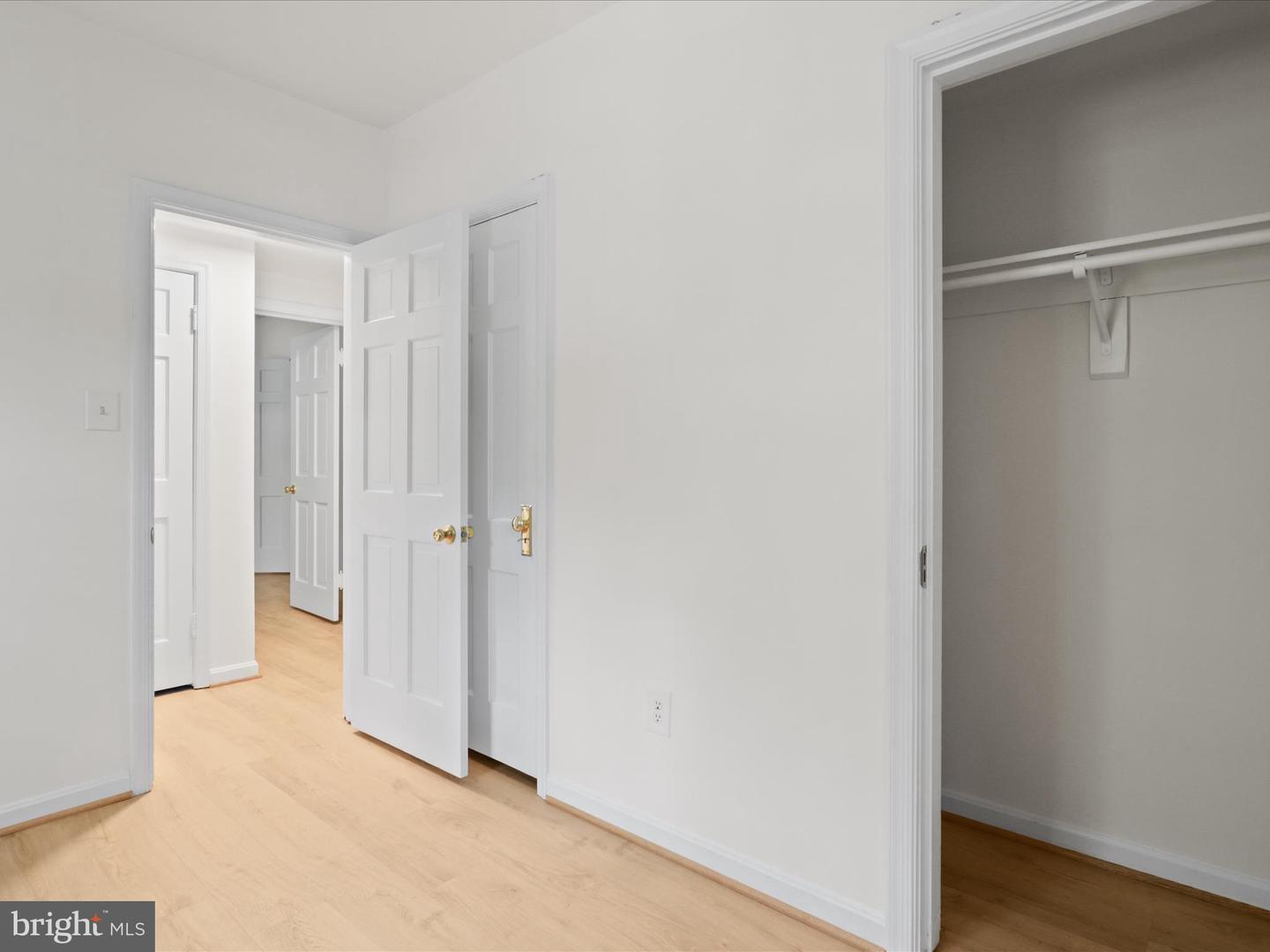 1801 KEY BLVD #10501, ARLINGTON, Virginia 22201, 2 Bedrooms Bedrooms, ,1 BathroomBathrooms,Residential,For sale,1801 KEY BLVD #10501,VAAR2059802 MLS # VAAR2059802