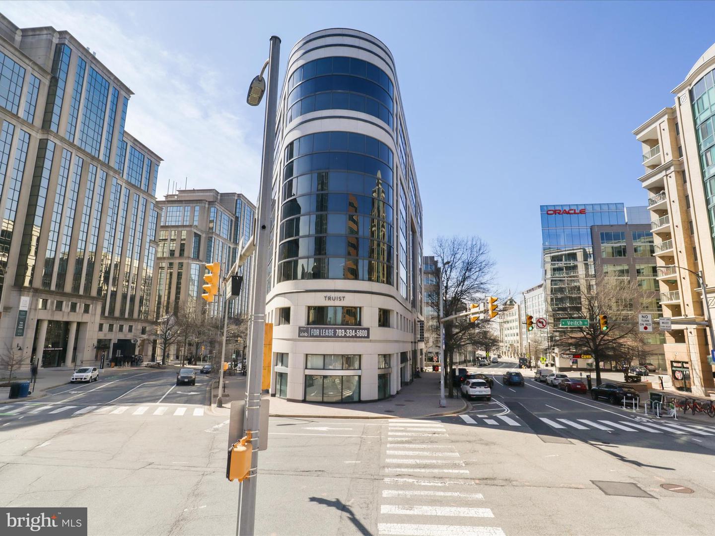 1801 KEY BLVD #10501, ARLINGTON, Virginia 22201, 2 Bedrooms Bedrooms, ,1 BathroomBathrooms,Residential,For sale,1801 KEY BLVD #10501,VAAR2059802 MLS # VAAR2059802