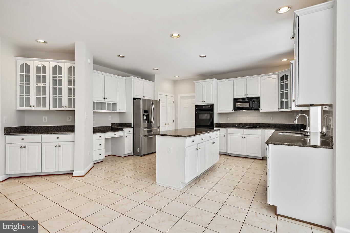 1050 NORTHFALLS CT, GREAT FALLS, Virginia 22066, 6 Bedrooms Bedrooms, ,4 BathroomsBathrooms,Residential,For sale,1050 NORTHFALLS CT,VAFX2250200 MLS # VAFX2250200