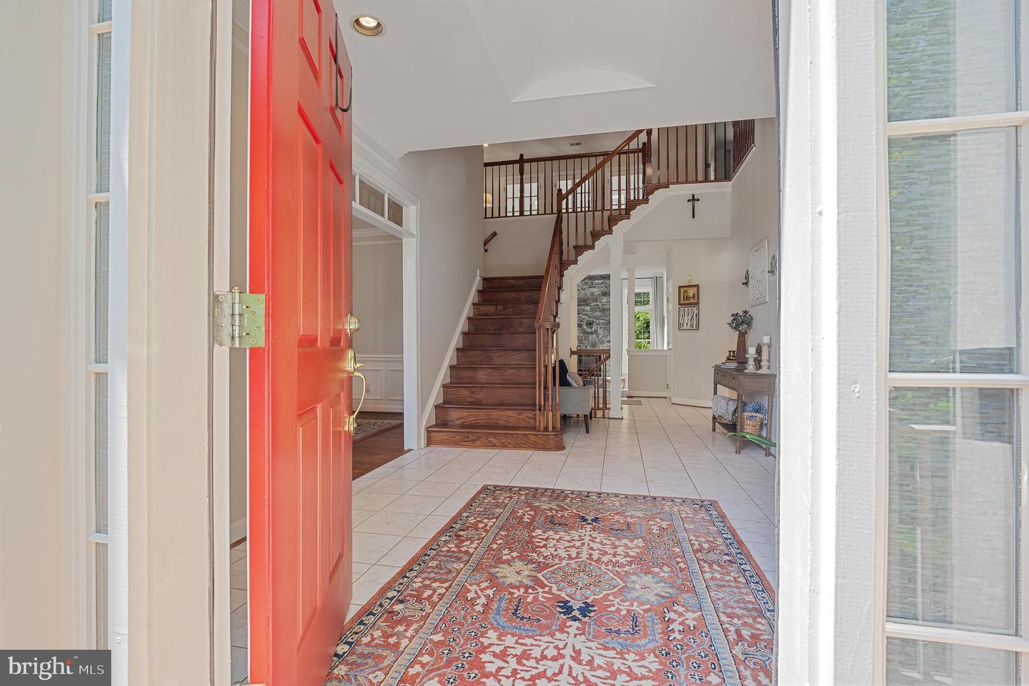 1050 NORTHFALLS CT, GREAT FALLS, Virginia 22066, 6 Bedrooms Bedrooms, ,4 BathroomsBathrooms,Residential,For sale,1050 NORTHFALLS CT,VAFX2250200 MLS # VAFX2250200