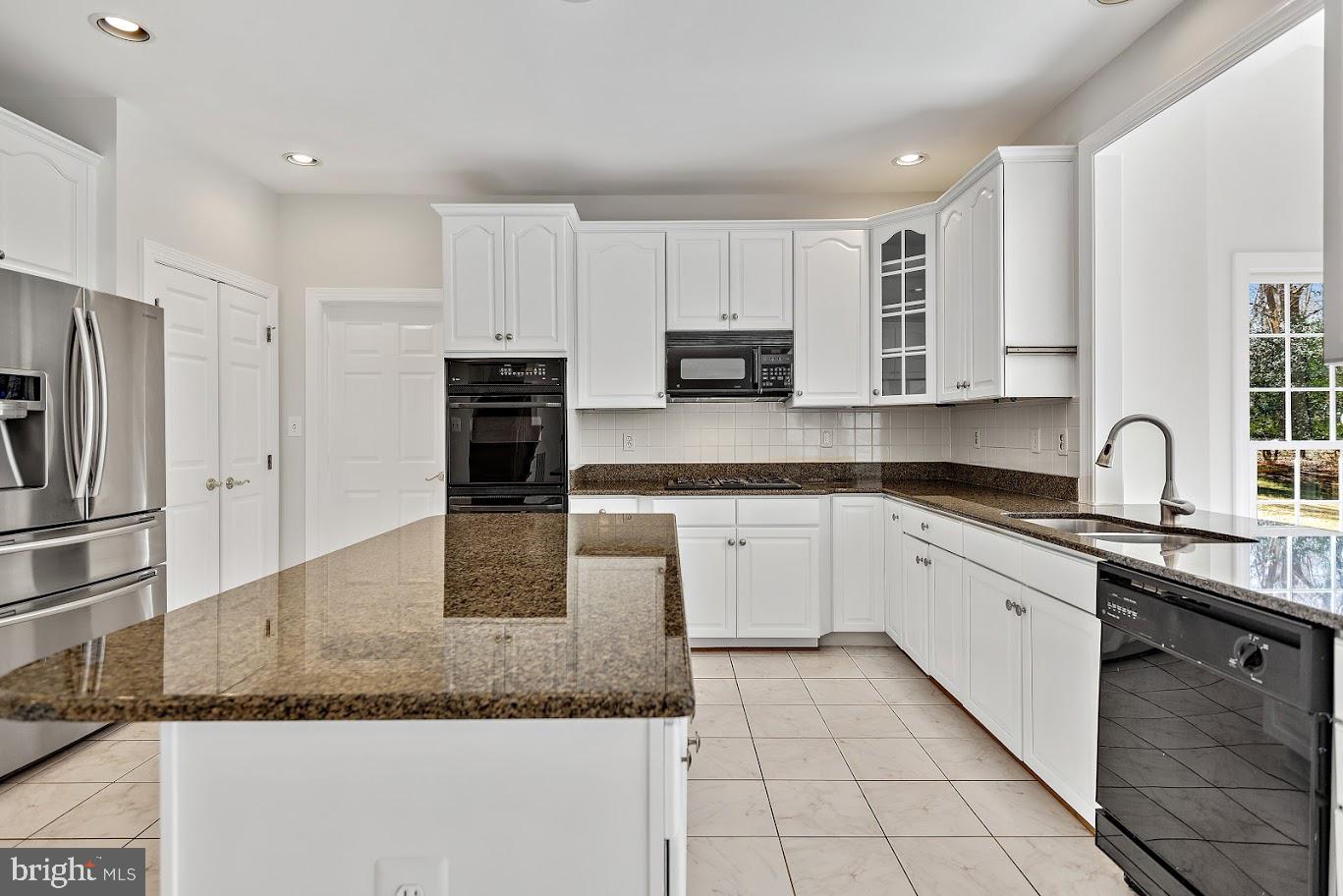 1050 NORTHFALLS CT, GREAT FALLS, Virginia 22066, 6 Bedrooms Bedrooms, ,4 BathroomsBathrooms,Residential,For sale,1050 NORTHFALLS CT,VAFX2250200 MLS # VAFX2250200