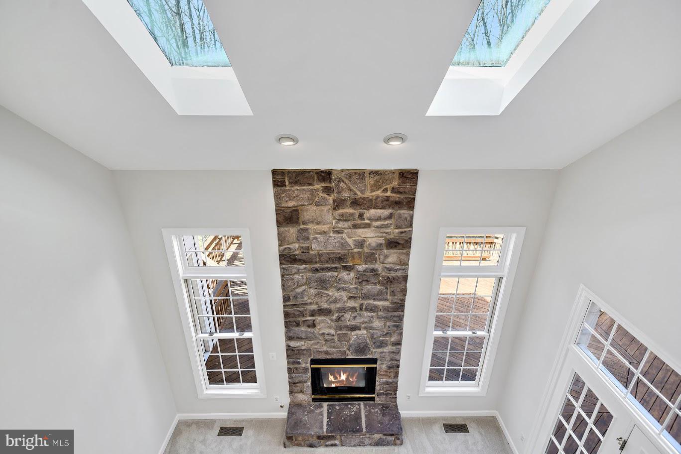 1050 NORTHFALLS CT, GREAT FALLS, Virginia 22066, 6 Bedrooms Bedrooms, ,4 BathroomsBathrooms,Residential,For sale,1050 NORTHFALLS CT,VAFX2250200 MLS # VAFX2250200