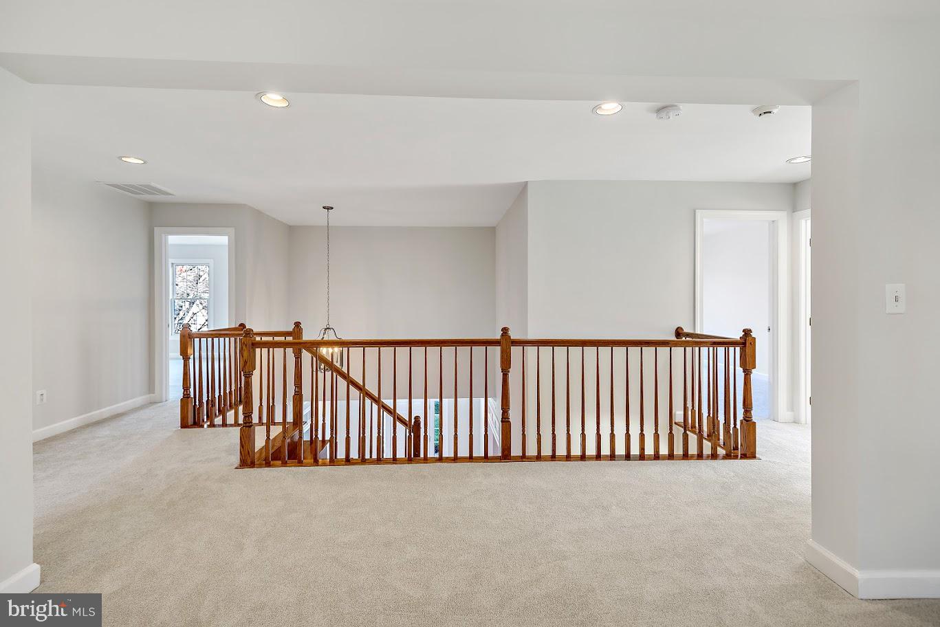 1050 NORTHFALLS CT, GREAT FALLS, Virginia 22066, 6 Bedrooms Bedrooms, ,4 BathroomsBathrooms,Residential,For sale,1050 NORTHFALLS CT,VAFX2250200 MLS # VAFX2250200
