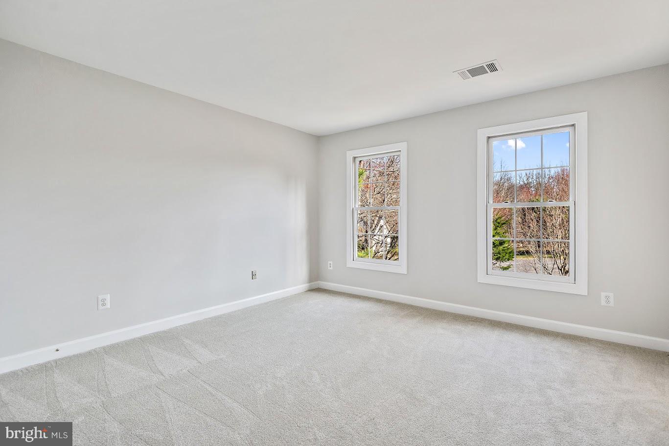 1050 NORTHFALLS CT, GREAT FALLS, Virginia 22066, 6 Bedrooms Bedrooms, ,4 BathroomsBathrooms,Residential,For sale,1050 NORTHFALLS CT,VAFX2250200 MLS # VAFX2250200