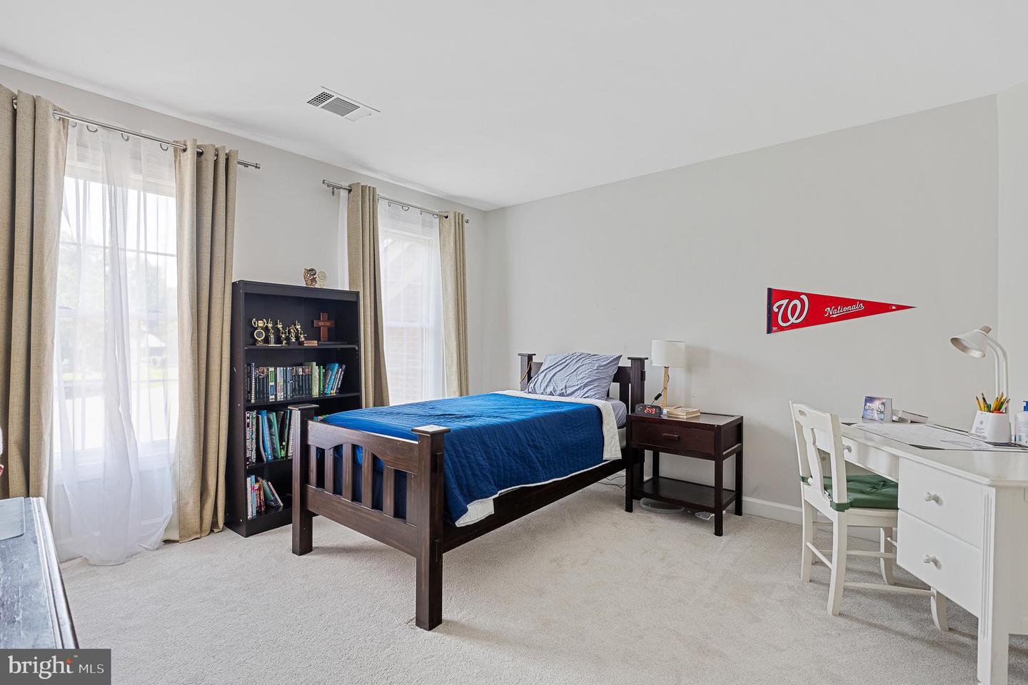 1050 NORTHFALLS CT, GREAT FALLS, Virginia 22066, 6 Bedrooms Bedrooms, ,4 BathroomsBathrooms,Residential,For sale,1050 NORTHFALLS CT,VAFX2250200 MLS # VAFX2250200