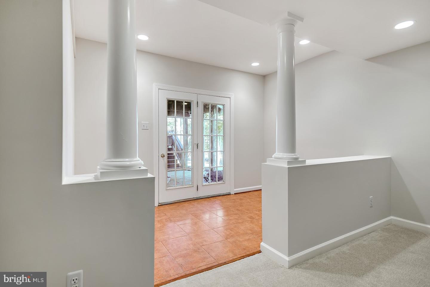 1050 NORTHFALLS CT, GREAT FALLS, Virginia 22066, 6 Bedrooms Bedrooms, ,4 BathroomsBathrooms,Residential,For sale,1050 NORTHFALLS CT,VAFX2250200 MLS # VAFX2250200