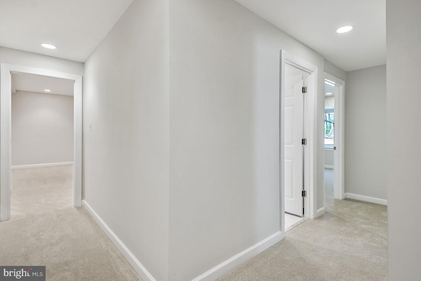 1050 NORTHFALLS CT, GREAT FALLS, Virginia 22066, 6 Bedrooms Bedrooms, ,4 BathroomsBathrooms,Residential,For sale,1050 NORTHFALLS CT,VAFX2250200 MLS # VAFX2250200