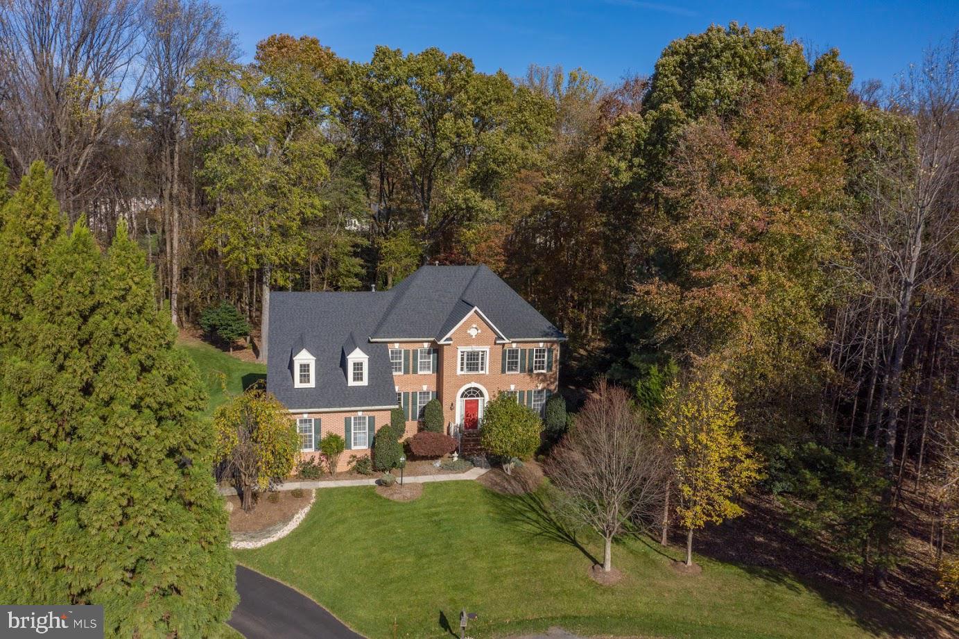 1050 NORTHFALLS CT, GREAT FALLS, Virginia 22066, 6 Bedrooms Bedrooms, ,4 BathroomsBathrooms,Residential,For sale,1050 NORTHFALLS CT,VAFX2250200 MLS # VAFX2250200