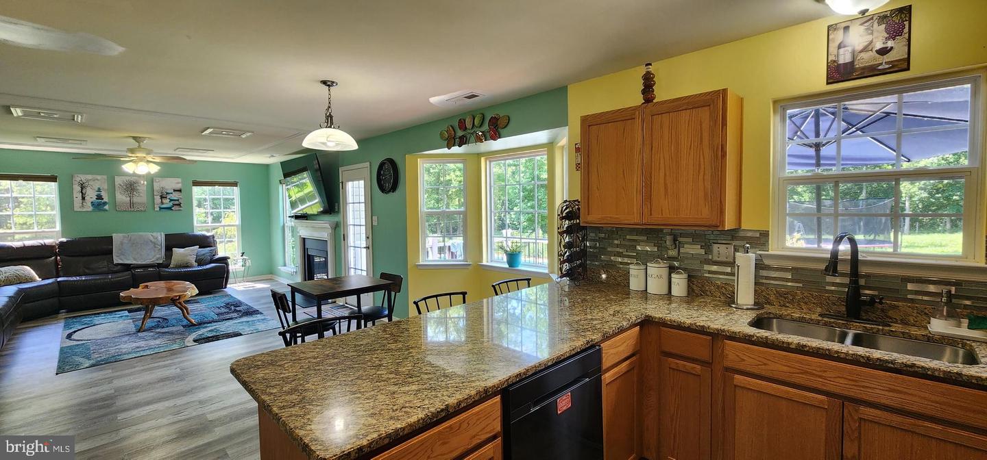 138 DOVE HOLLOW DR, LOUISA, Virginia 23093, 3 Bedrooms Bedrooms, ,2 BathroomsBathrooms,Residential,For sale,138 DOVE HOLLOW DR,VALA2008112 MLS # VALA2008112