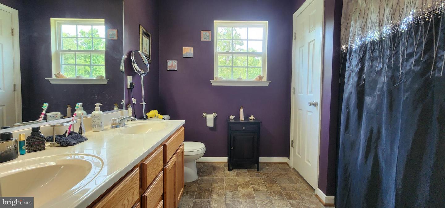 138 DOVE HOLLOW DR, LOUISA, Virginia 23093, 3 Bedrooms Bedrooms, ,2 BathroomsBathrooms,Residential,For sale,138 DOVE HOLLOW DR,VALA2008112 MLS # VALA2008112