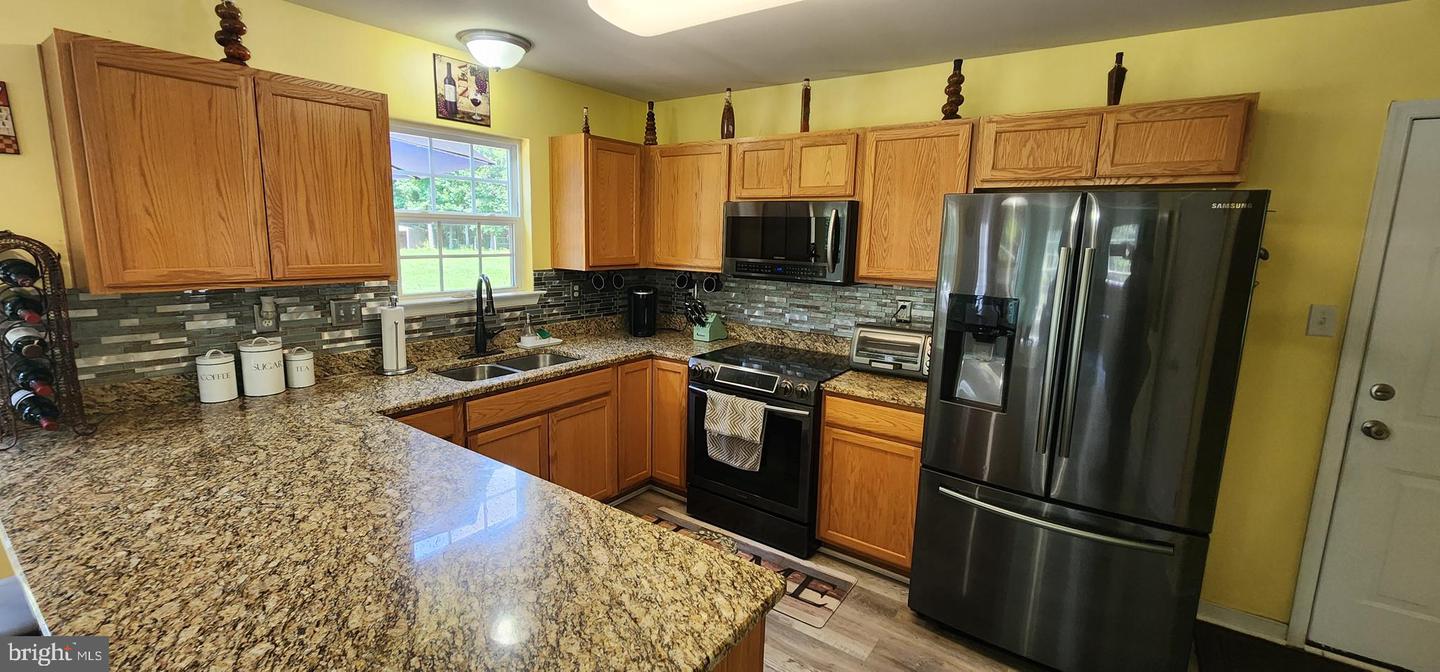 138 DOVE HOLLOW DR, LOUISA, Virginia 23093, 3 Bedrooms Bedrooms, ,2 BathroomsBathrooms,Residential,For sale,138 DOVE HOLLOW DR,VALA2008112 MLS # VALA2008112