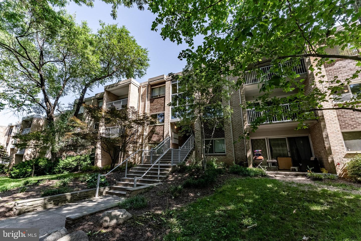 2908 KINGS CHAPEL RD #03/12, FALLS CHURCH, Virginia 22042, 2 Bedrooms Bedrooms, ,1 BathroomBathrooms,Residential,For sale,2908 KINGS CHAPEL RD #03/12,VAFX2250428 MLS # VAFX2250428