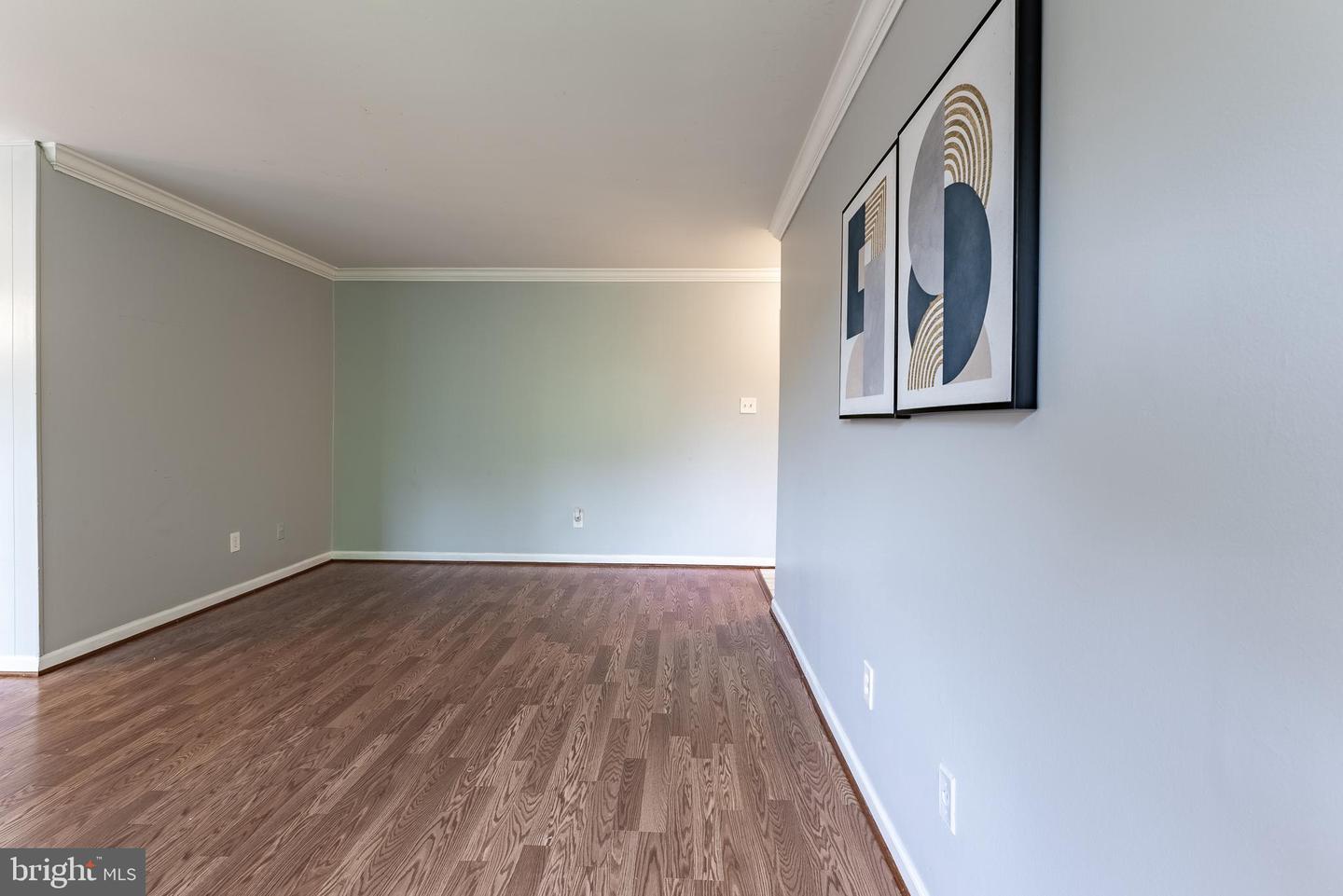 2908 KINGS CHAPEL RD #03/12, FALLS CHURCH, Virginia 22042, 2 Bedrooms Bedrooms, ,1 BathroomBathrooms,Residential,For sale,2908 KINGS CHAPEL RD #03/12,VAFX2250428 MLS # VAFX2250428