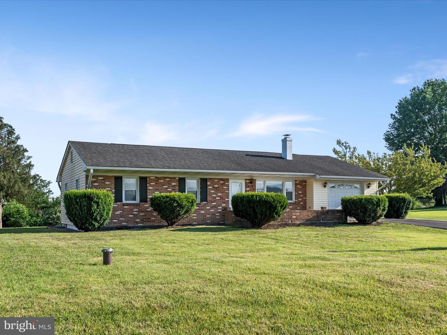 522 HAMBURG RD, EDINBURG, Virginia 22824, 3 Bedrooms Bedrooms, ,2 BathroomsBathrooms,Residential,For sale,522 HAMBURG RD,VASH2011810 MLS # VASH2011810
