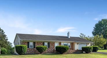 522 HAMBURG RD, EDINBURG, Virginia 22824, 3 Bedrooms Bedrooms, ,2 BathroomsBathrooms,Residential,For sale,522 HAMBURG RD,VASH2011810 MLS # VASH2011810