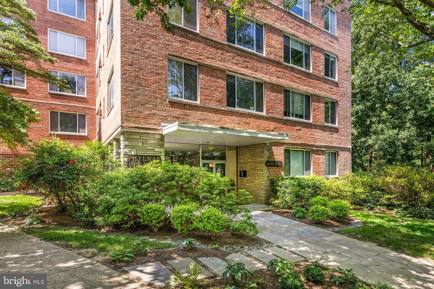 4100 W ST NW #306, WASHINGTON, District Of Columbia 20007, 2 Bedrooms Bedrooms, ,1 BathroomBathrooms,Residential,For sale,4100 W ST NW #306,DCDC2207590 MLS # DCDC2207590