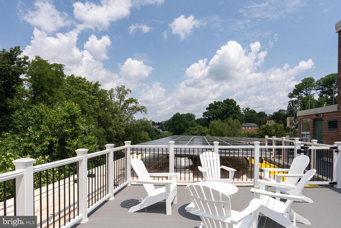 4100 W ST NW #306, WASHINGTON, District Of Columbia 20007, 2 Bedrooms Bedrooms, ,1 BathroomBathrooms,Residential,For sale,4100 W ST NW #306,DCDC2207590 MLS # DCDC2207590