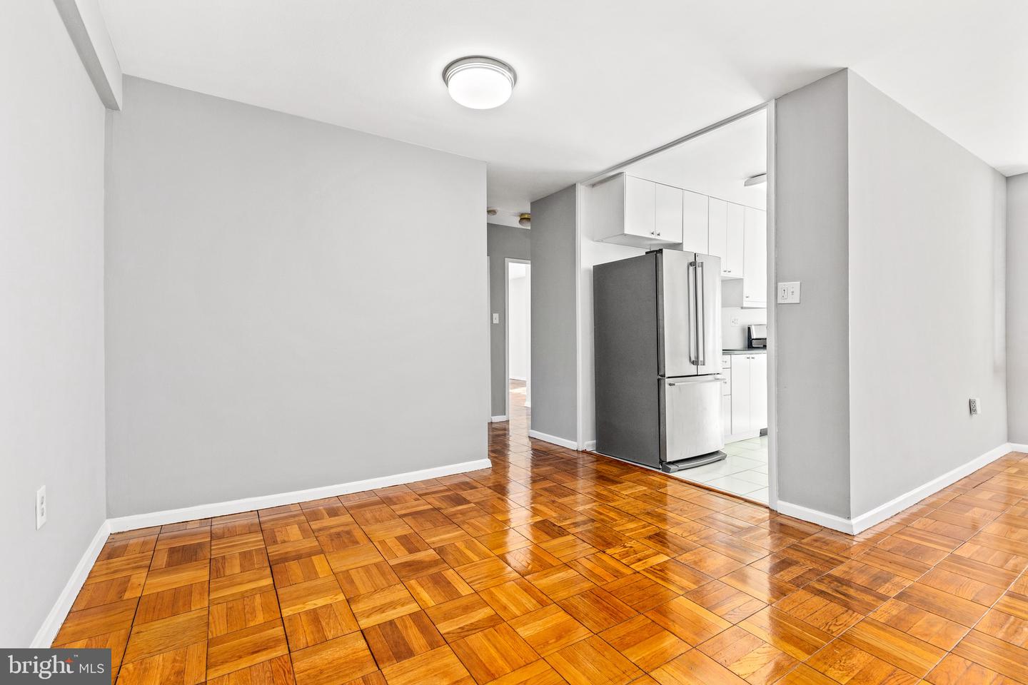 4100 W ST NW #306, WASHINGTON, District Of Columbia 20007, 2 Bedrooms Bedrooms, ,1 BathroomBathrooms,Residential,For sale,4100 W ST NW #306,DCDC2207590 MLS # DCDC2207590