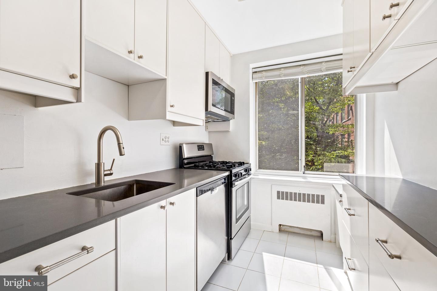 4100 W ST NW #306, WASHINGTON, District Of Columbia 20007, 2 Bedrooms Bedrooms, ,1 BathroomBathrooms,Residential,For sale,4100 W ST NW #306,DCDC2207590 MLS # DCDC2207590