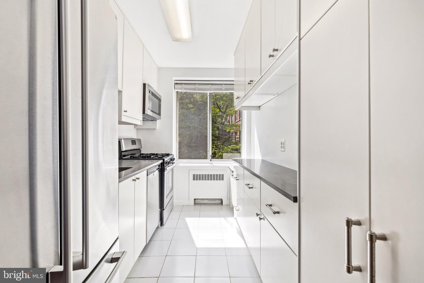 4100 W ST NW #306, WASHINGTON, District Of Columbia 20007, 2 Bedrooms Bedrooms, ,1 BathroomBathrooms,Residential,For sale,4100 W ST NW #306,DCDC2207590 MLS # DCDC2207590