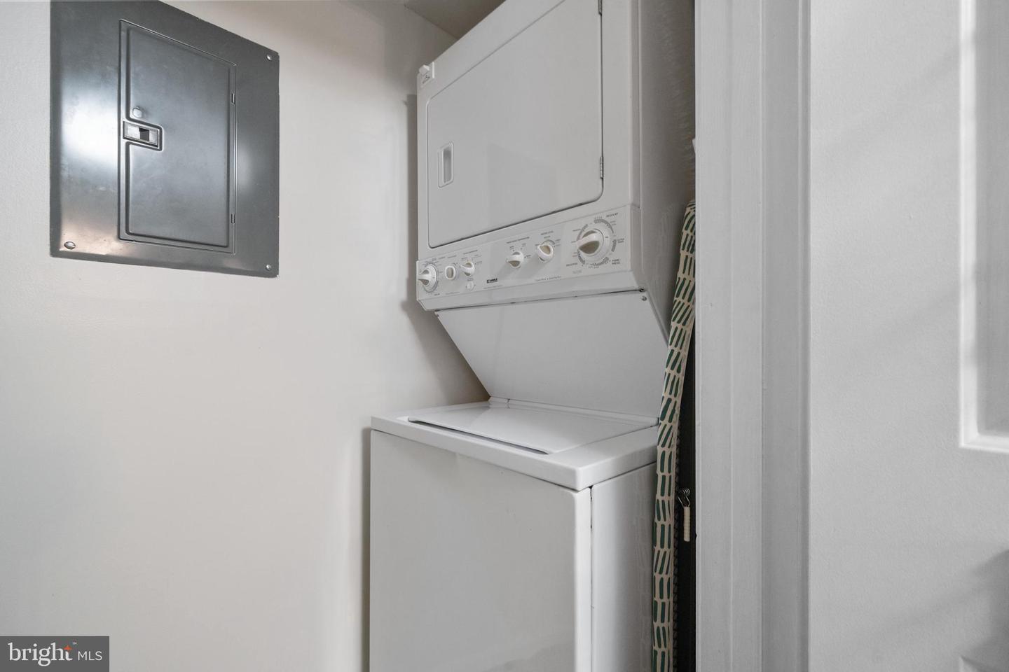 5700 SHADWELL CT #78, ALEXANDRIA, Virginia 22309, 2 Bedrooms Bedrooms, ,2 BathroomsBathrooms,Residential,For sale,5700 SHADWELL CT #78,VAFX2250484 MLS # VAFX2250484