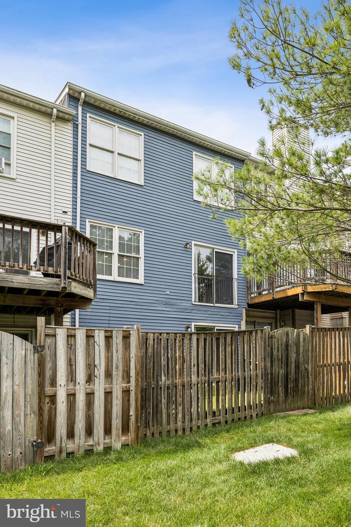 14874 SWALLOW CT, WOODBRIDGE, Virginia 22193, 3 Bedrooms Bedrooms, ,2 BathroomsBathrooms,Residential,For sale,14874 SWALLOW CT,VAPW2097946 MLS # VAPW2097946