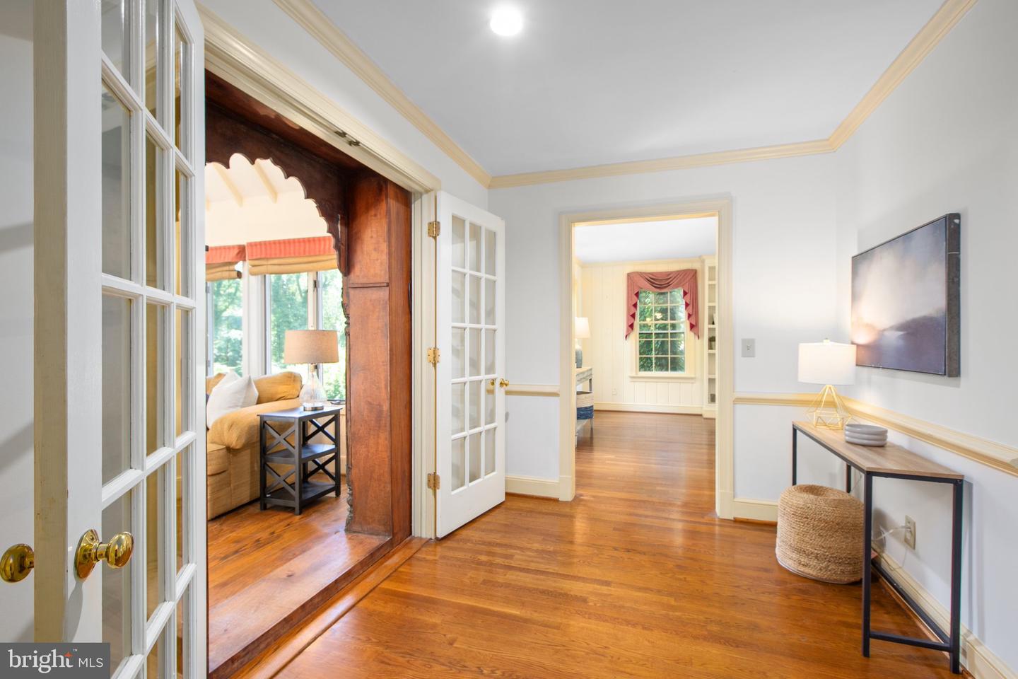 12 NELSON ST, FREDERICKSBURG, Virginia 22405, 4 Bedrooms Bedrooms, ,4 BathroomsBathrooms,Residential,For sale,12 NELSON ST,VAST2040246 MLS # VAST2040246
