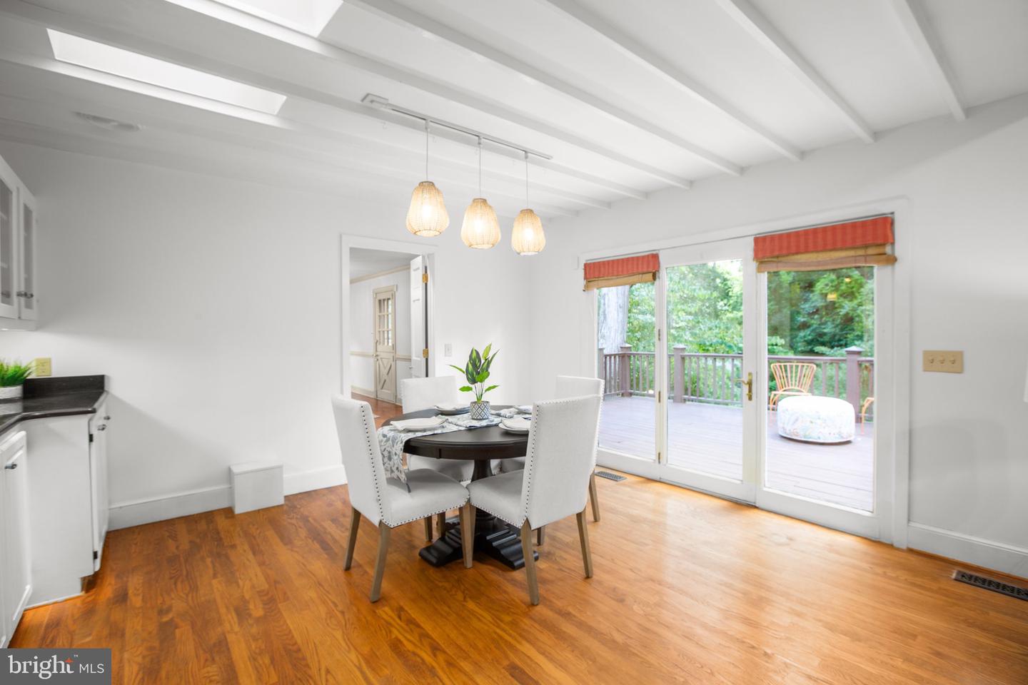12 NELSON ST, FREDERICKSBURG, Virginia 22405, 4 Bedrooms Bedrooms, ,4 BathroomsBathrooms,Residential,For sale,12 NELSON ST,VAST2040246 MLS # VAST2040246
