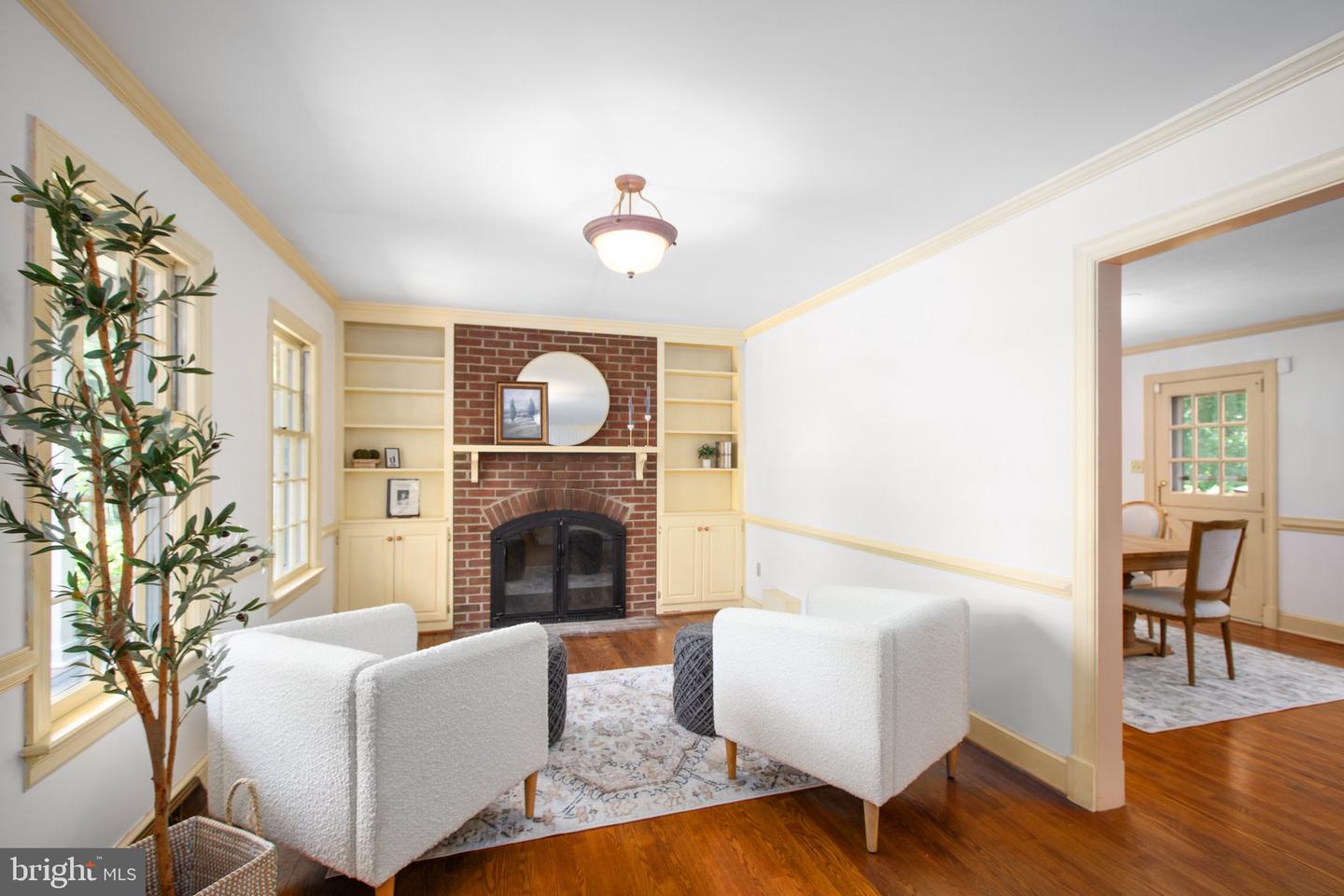12 NELSON ST, FREDERICKSBURG, Virginia 22405, 4 Bedrooms Bedrooms, ,4 BathroomsBathrooms,Residential,For sale,12 NELSON ST,VAST2040246 MLS # VAST2040246