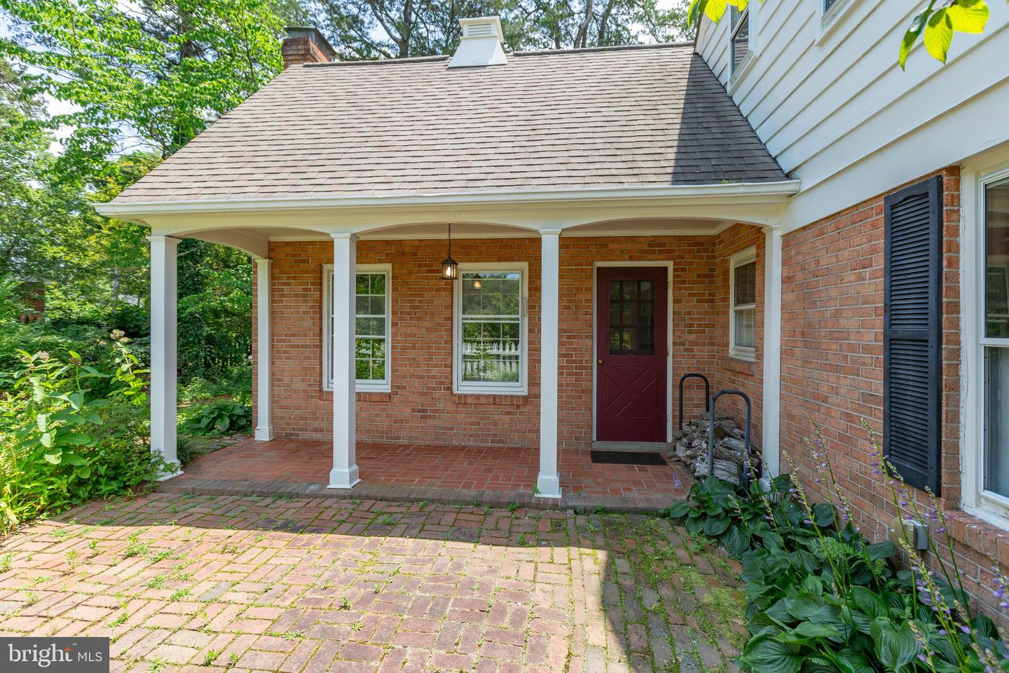 12 NELSON ST, FREDERICKSBURG, Virginia 22405, 4 Bedrooms Bedrooms, ,4 BathroomsBathrooms,Residential,For sale,12 NELSON ST,VAST2040246 MLS # VAST2040246