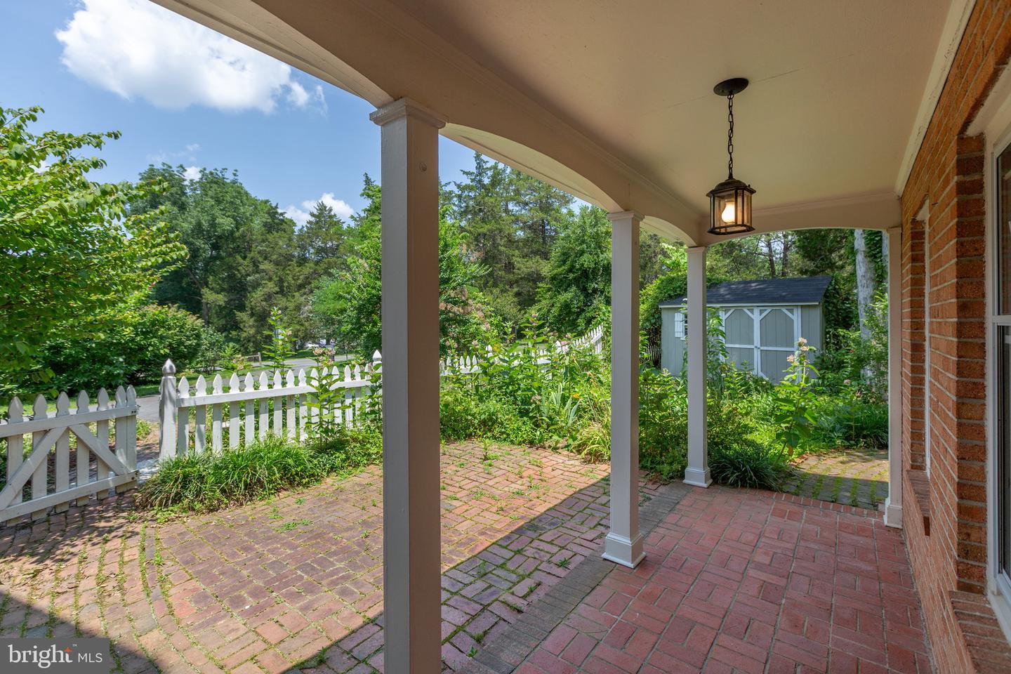 12 NELSON ST, FREDERICKSBURG, Virginia 22405, 4 Bedrooms Bedrooms, ,4 BathroomsBathrooms,Residential,For sale,12 NELSON ST,VAST2040246 MLS # VAST2040246