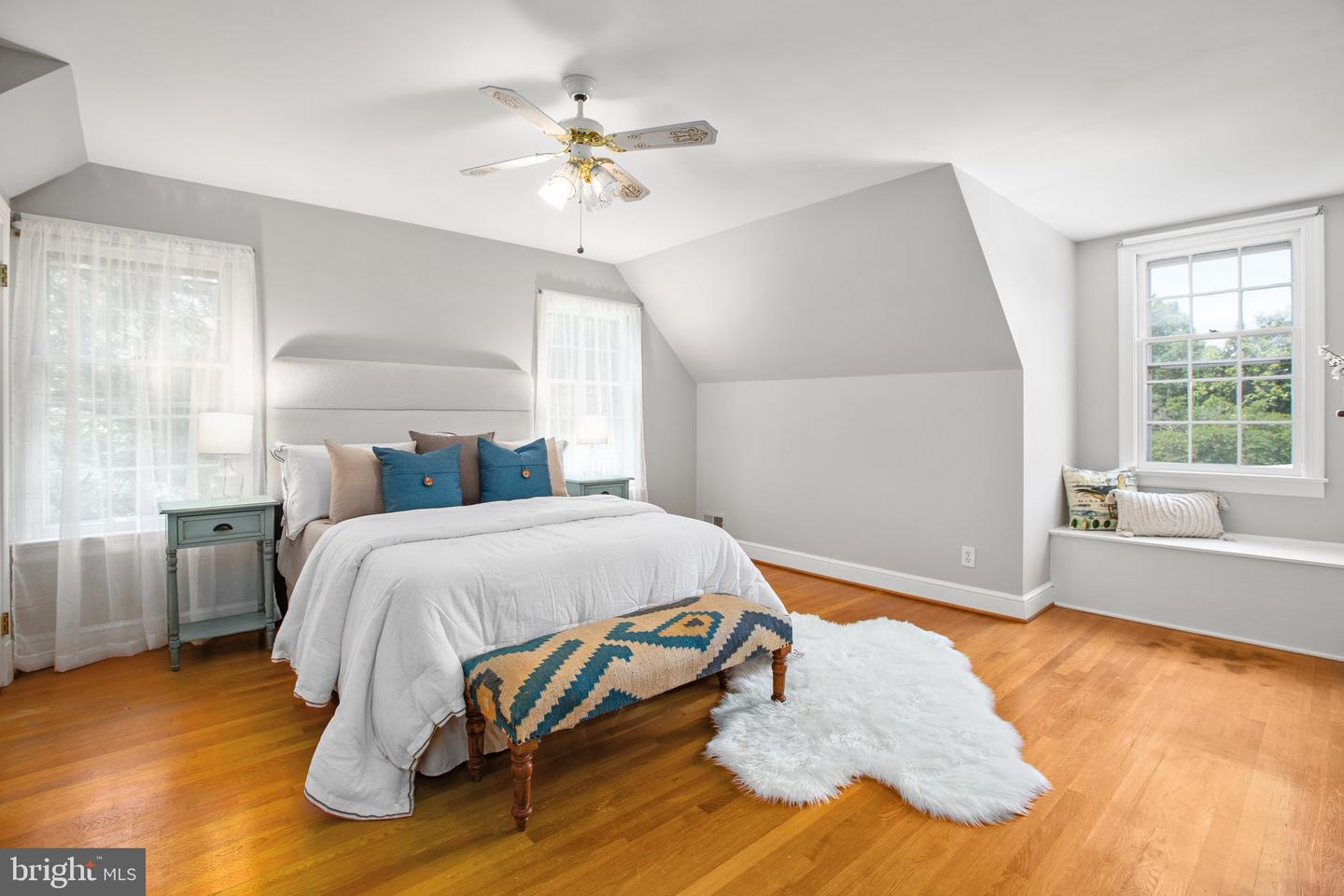 12 NELSON ST, FREDERICKSBURG, Virginia 22405, 4 Bedrooms Bedrooms, ,4 BathroomsBathrooms,Residential,For sale,12 NELSON ST,VAST2040246 MLS # VAST2040246