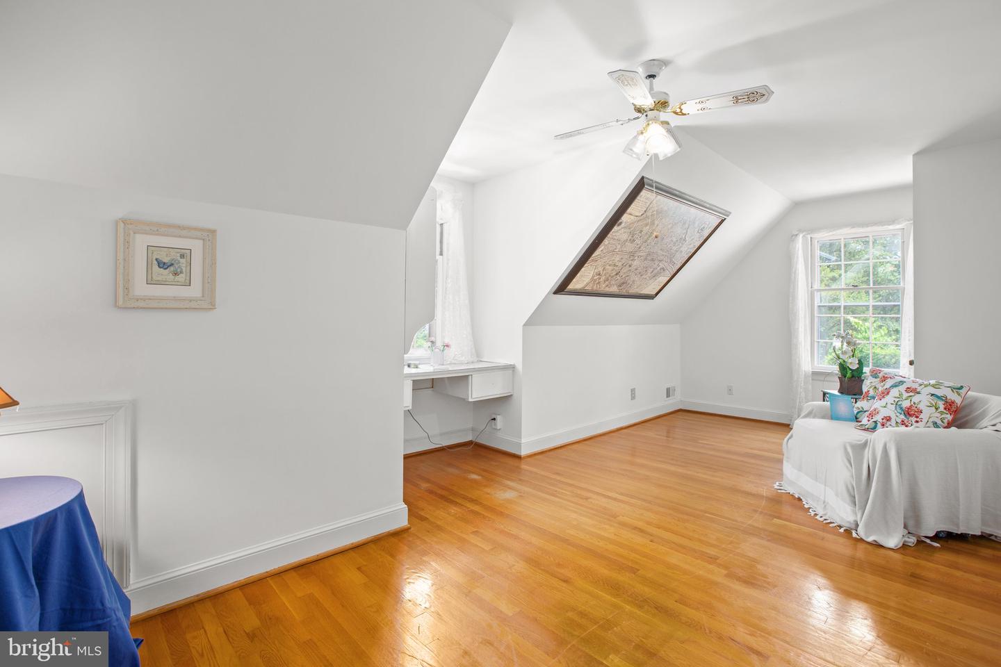 12 NELSON ST, FREDERICKSBURG, Virginia 22405, 4 Bedrooms Bedrooms, ,4 BathroomsBathrooms,Residential,For sale,12 NELSON ST,VAST2040246 MLS # VAST2040246