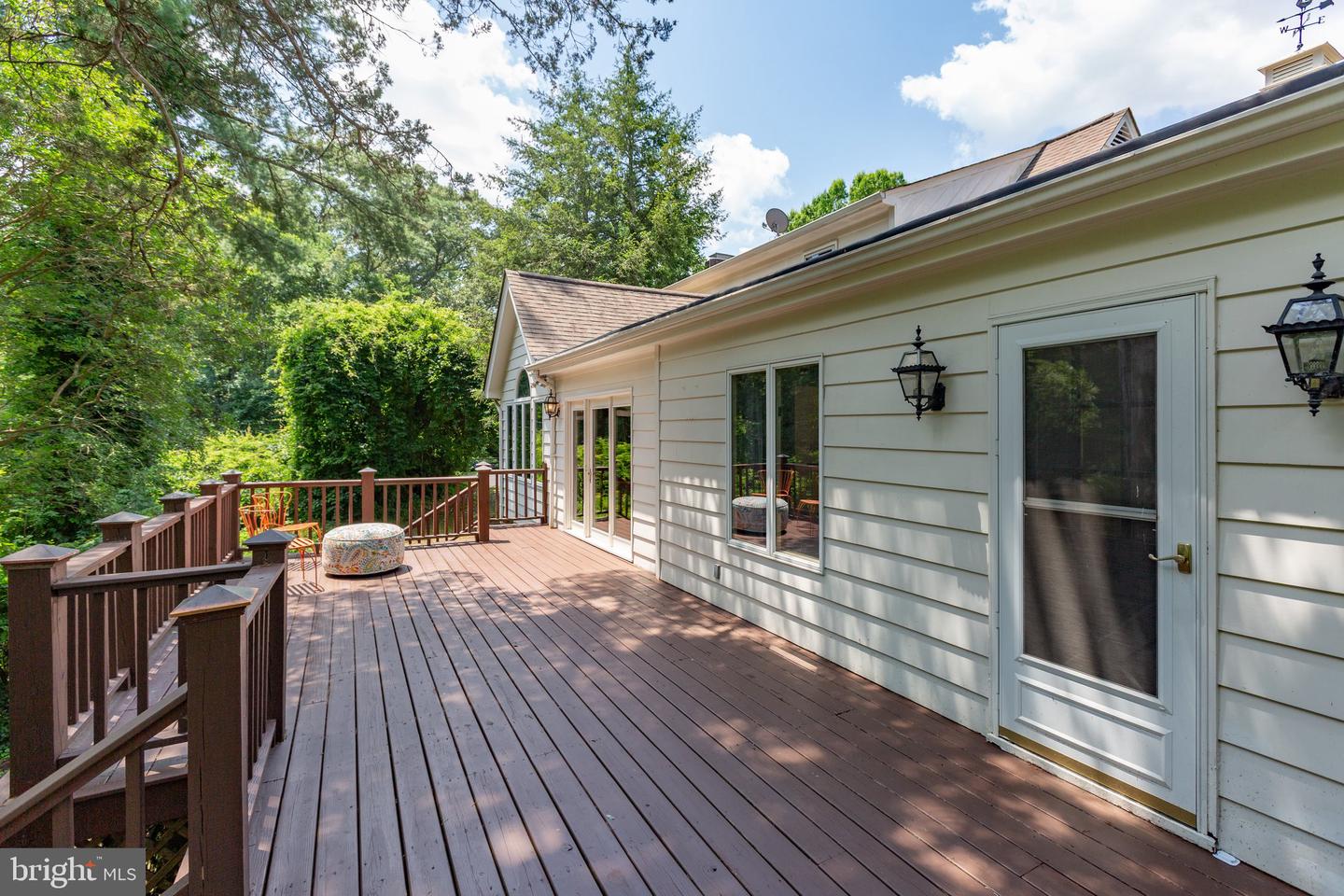 12 NELSON ST, FREDERICKSBURG, Virginia 22405, 4 Bedrooms Bedrooms, ,4 BathroomsBathrooms,Residential,For sale,12 NELSON ST,VAST2040246 MLS # VAST2040246