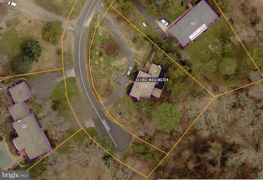 12 NELSON ST, FREDERICKSBURG, Virginia 22405, 4 Bedrooms Bedrooms, ,4 BathroomsBathrooms,Residential,For sale,12 NELSON ST,VAST2040246 MLS # VAST2040246