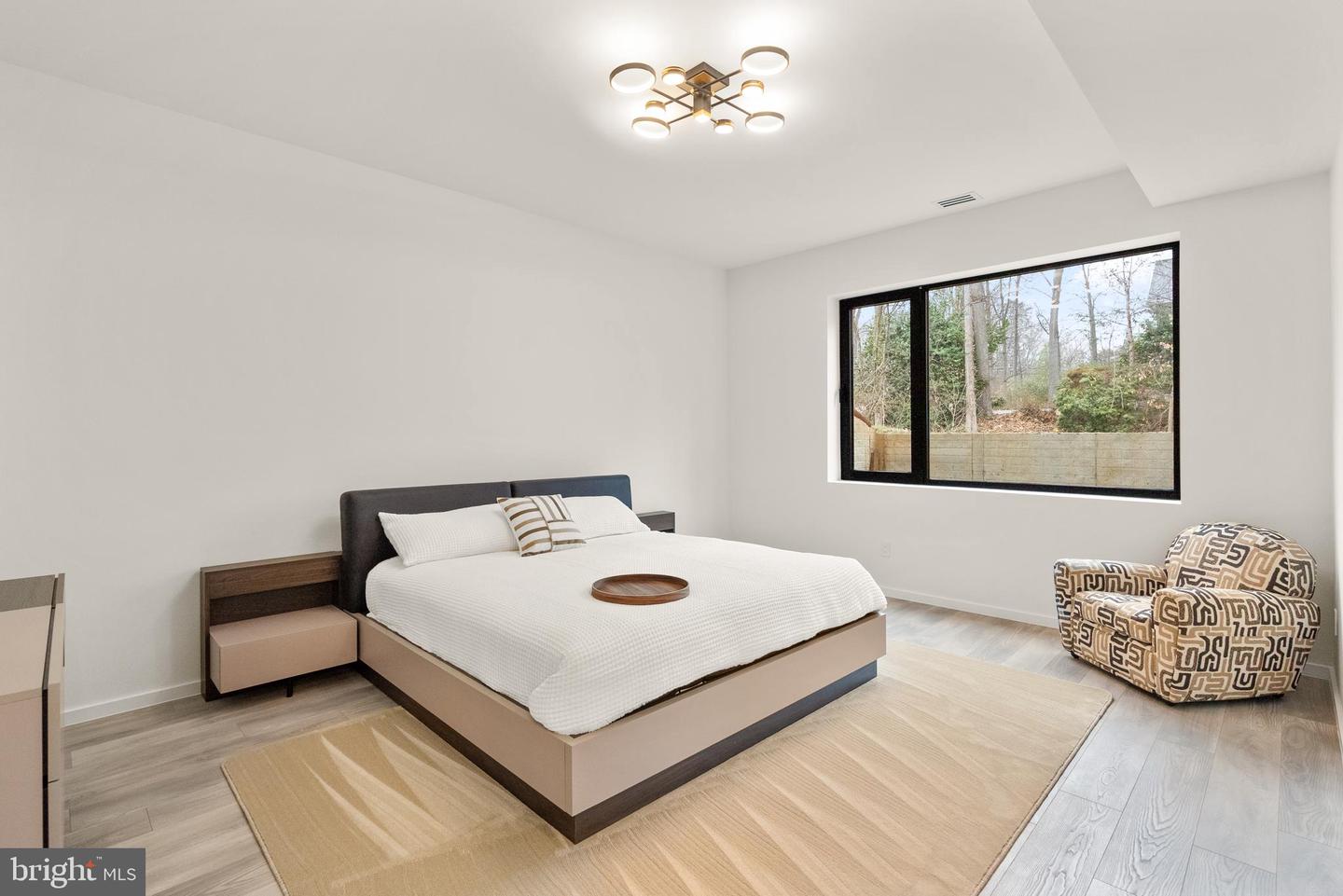 2745 N RADFORD ST, ARLINGTON, Virginia 22207, 6 Bedrooms Bedrooms, ,6 BathroomsBathrooms,Residential,For sale,2745 N RADFORD ST,VAAR2059876 MLS # VAAR2059876