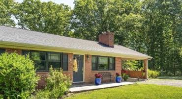 1134 FRAYS MOUNTAIN RD, EARLYSVILLE, Virginia 22936, 4 Bedrooms Bedrooms, ,2 BathroomsBathrooms,Residential,For sale,1134 FRAYS MOUNTAIN RD,666128 MLS # 666128