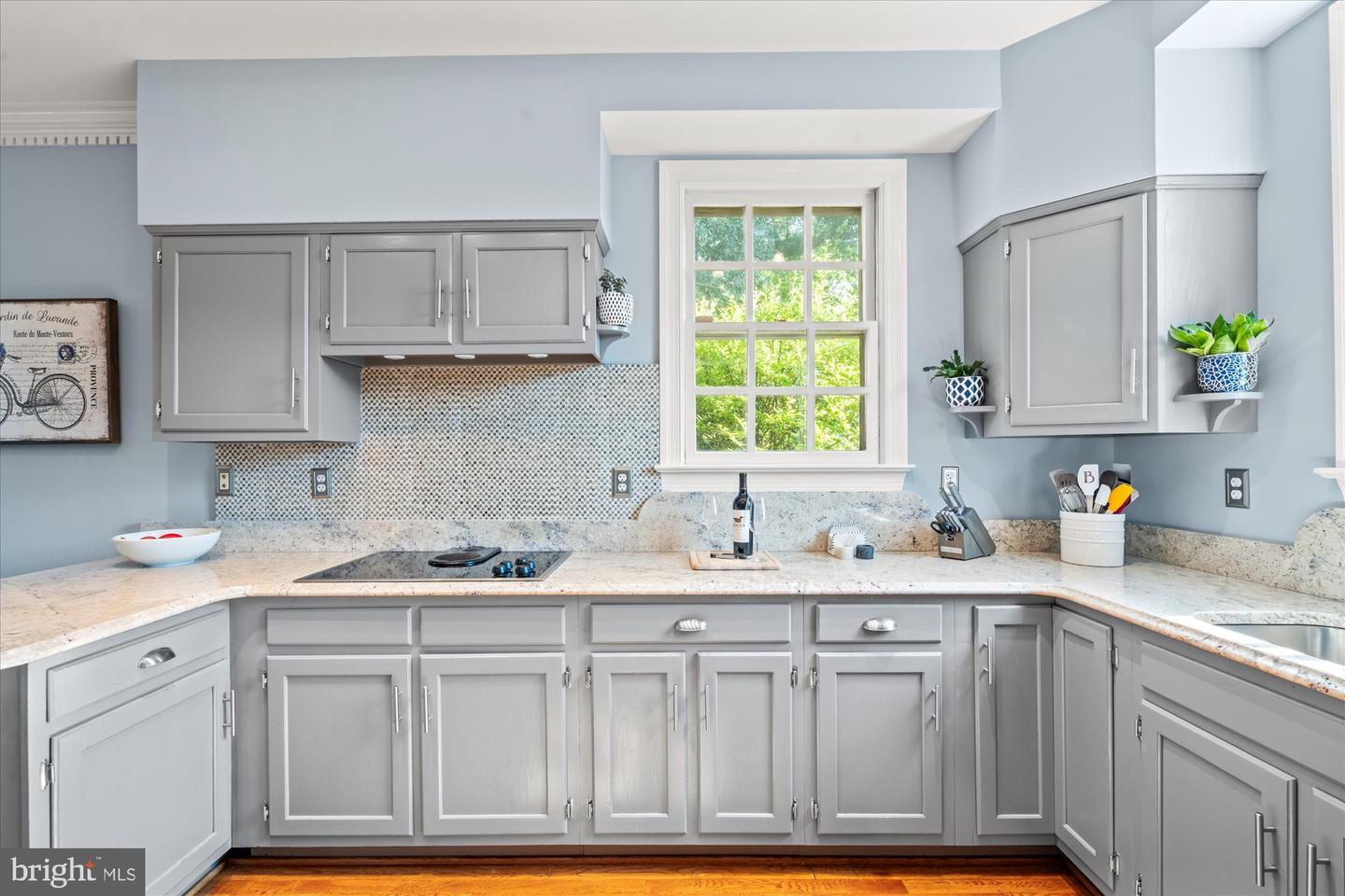 1904 BELLE HAVEN RD, ALEXANDRIA, Virginia 22307, 4 Bedrooms Bedrooms, ,3 BathroomsBathrooms,Residential,For sale,1904 BELLE HAVEN RD,VAFX2251040 MLS # VAFX2251040