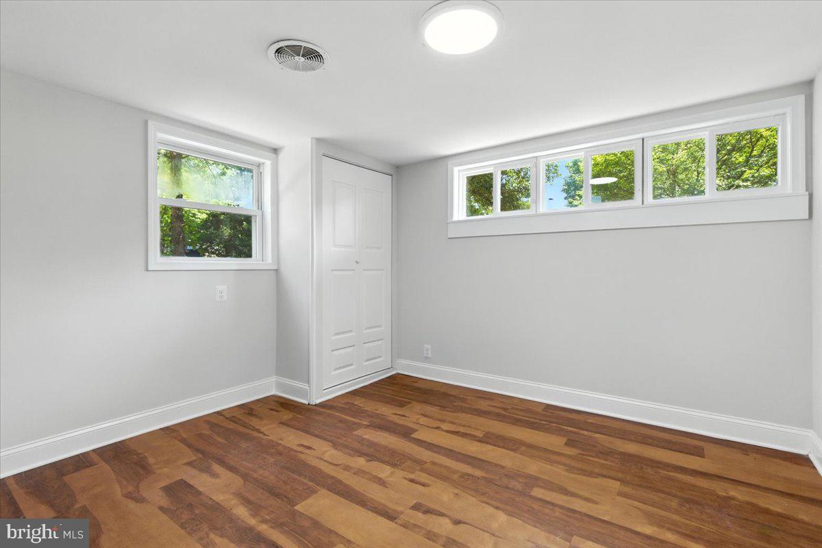 3310 MILITARY DR, FALLS CHURCH, Virginia 22044, 5 Bedrooms Bedrooms, ,3 BathroomsBathrooms,Residential,For sale,3310 MILITARY DR,VAFX2250198 MLS # VAFX2250198