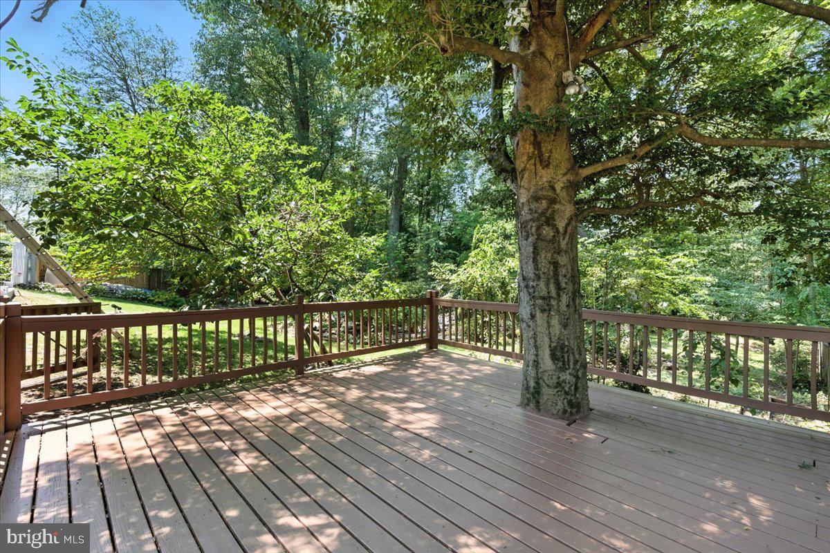 3310 MILITARY DR, FALLS CHURCH, Virginia 22044, 5 Bedrooms Bedrooms, ,3 BathroomsBathrooms,Residential,For sale,3310 MILITARY DR,VAFX2250198 MLS # VAFX2250198
