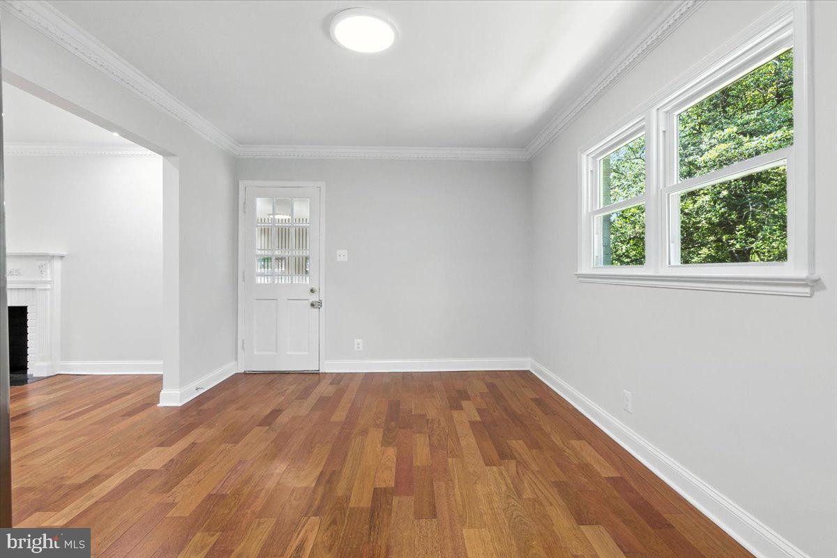 3310 MILITARY DR, FALLS CHURCH, Virginia 22044, 5 Bedrooms Bedrooms, ,3 BathroomsBathrooms,Residential,For sale,3310 MILITARY DR,VAFX2250198 MLS # VAFX2250198