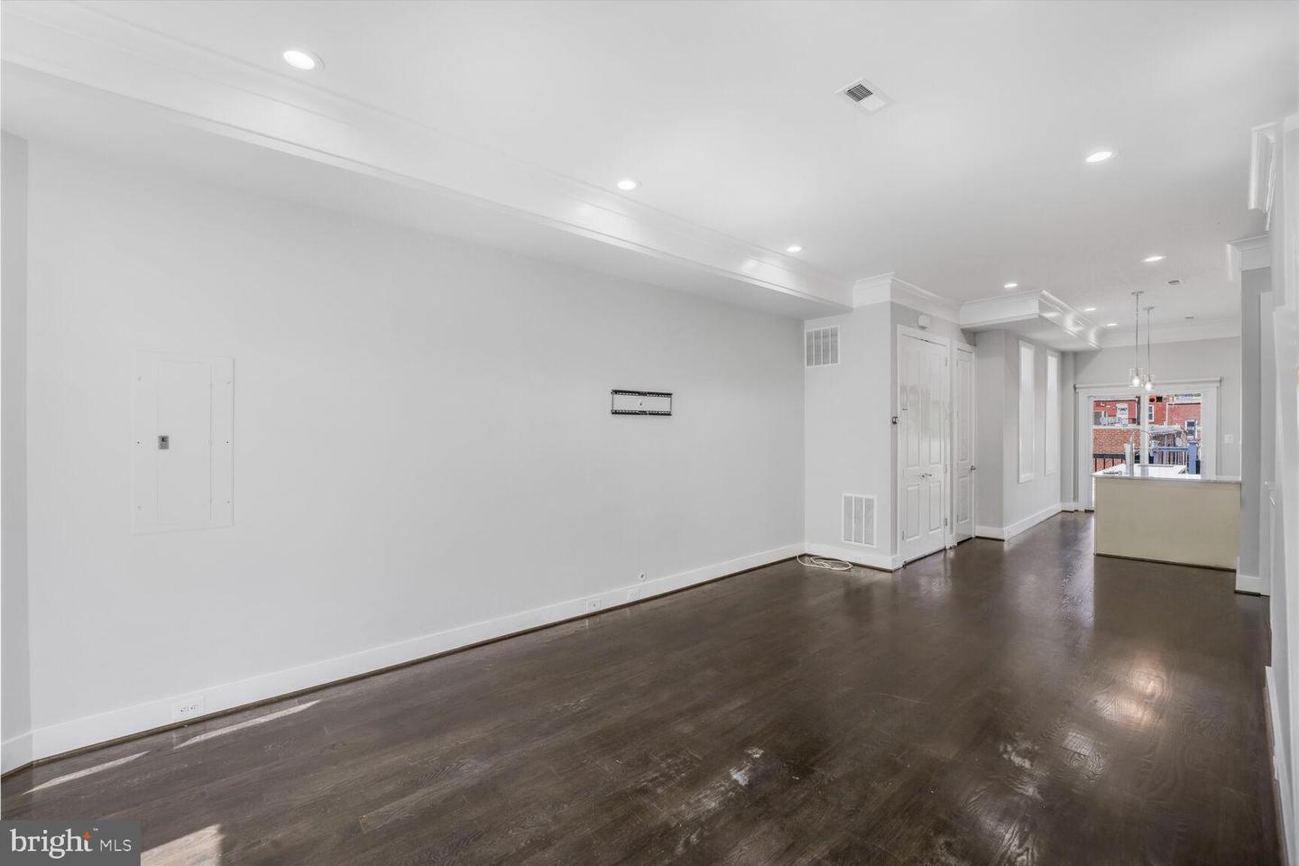 2015 FLAGLER PL NW #2, WASHINGTON, District Of Columbia 20001, 2 Bedrooms Bedrooms, ,2 BathroomsBathrooms,Residential,For sale,2015 FLAGLER PL NW #2,DCDC2207558 MLS # DCDC2207558