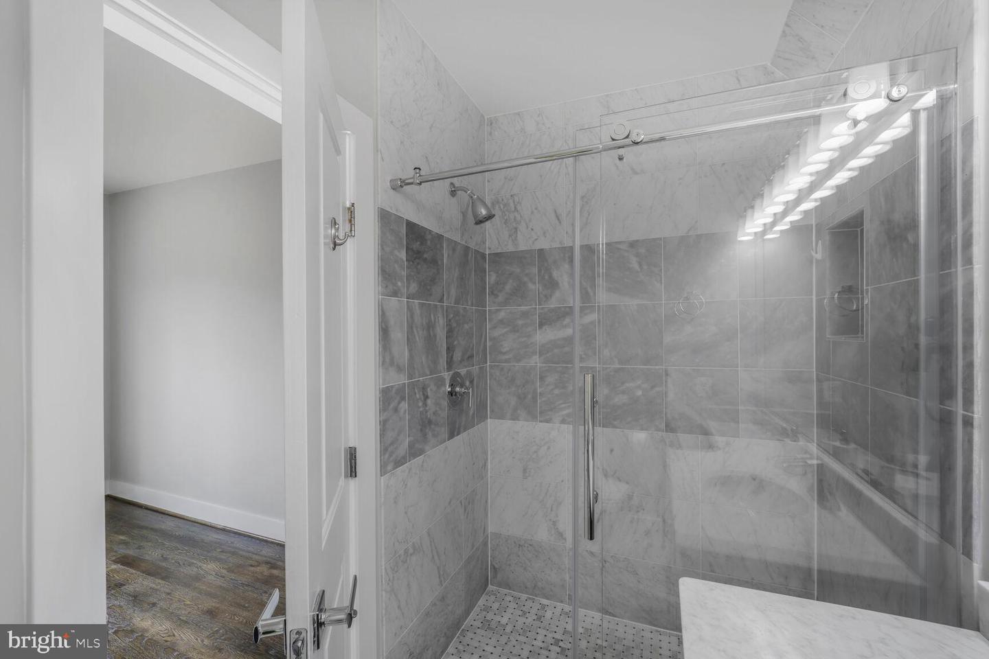 2015 FLAGLER PL NW #2, WASHINGTON, District Of Columbia 20001, 2 Bedrooms Bedrooms, ,2 BathroomsBathrooms,Residential,For sale,2015 FLAGLER PL NW #2,DCDC2207558 MLS # DCDC2207558