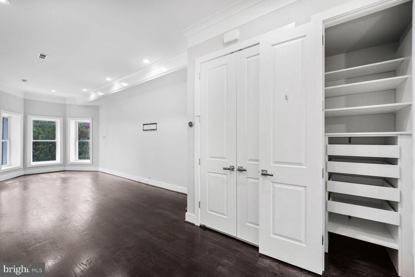 2015 FLAGLER PL NW #2, WASHINGTON, District Of Columbia 20001, 2 Bedrooms Bedrooms, ,2 BathroomsBathrooms,Residential,For sale,2015 FLAGLER PL NW #2,DCDC2207558 MLS # DCDC2207558