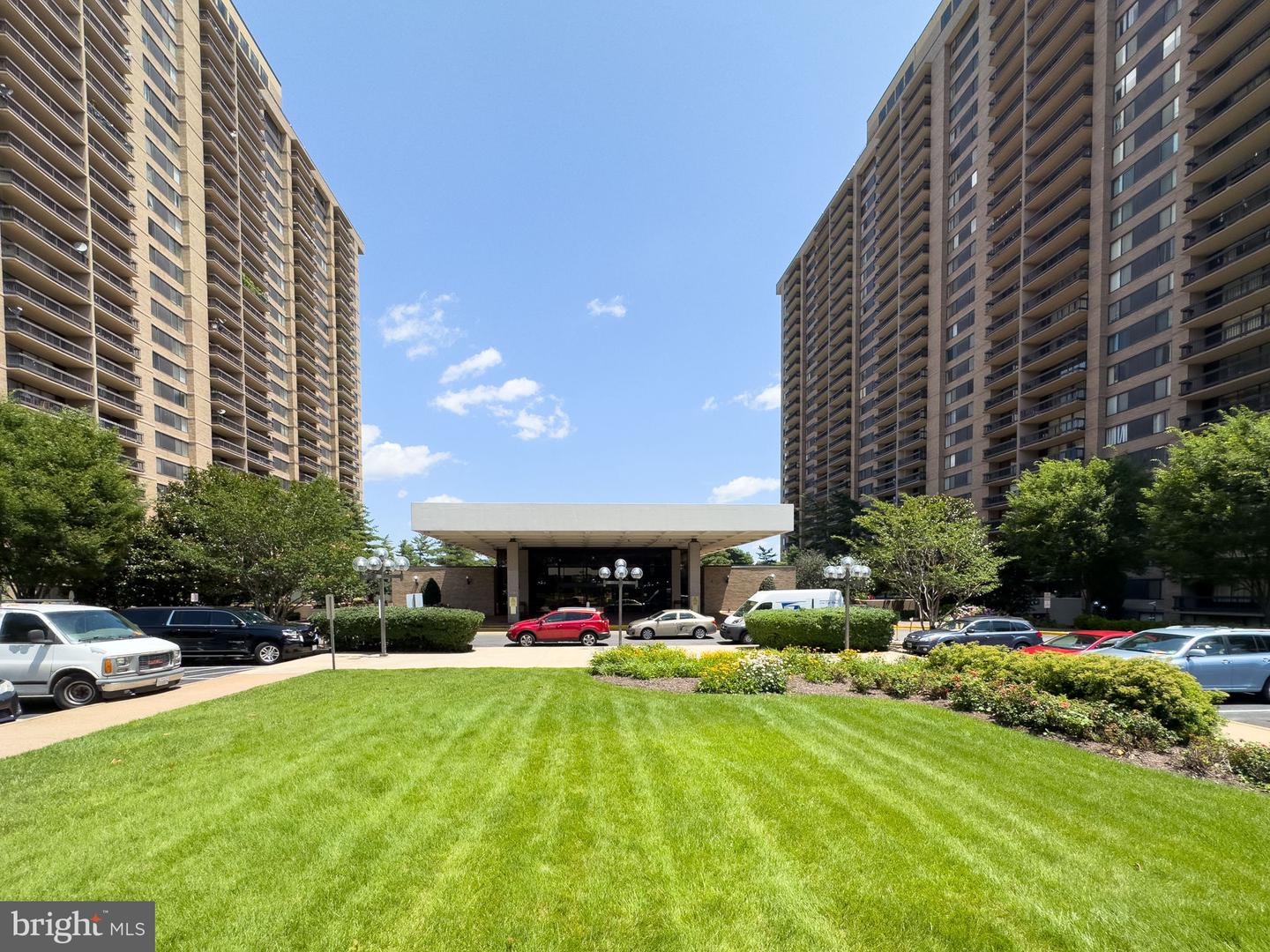 3701 GEORGE MASON DR S #1803N, FALLS CHURCH, Virginia 22041, 1 Bedroom Bedrooms, ,1 BathroomBathrooms,Residential,For sale,3701 GEORGE MASON DR S #1803N,VAFX2250420 MLS # VAFX2250420